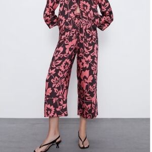 Zara floral print crop wide leg pants trousers Size Medium
